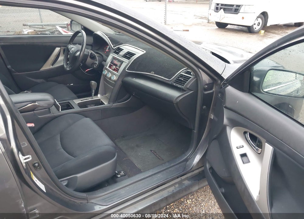 2009 TOYOTA CAMRY SE VIN: 4T1BE46K29U863166