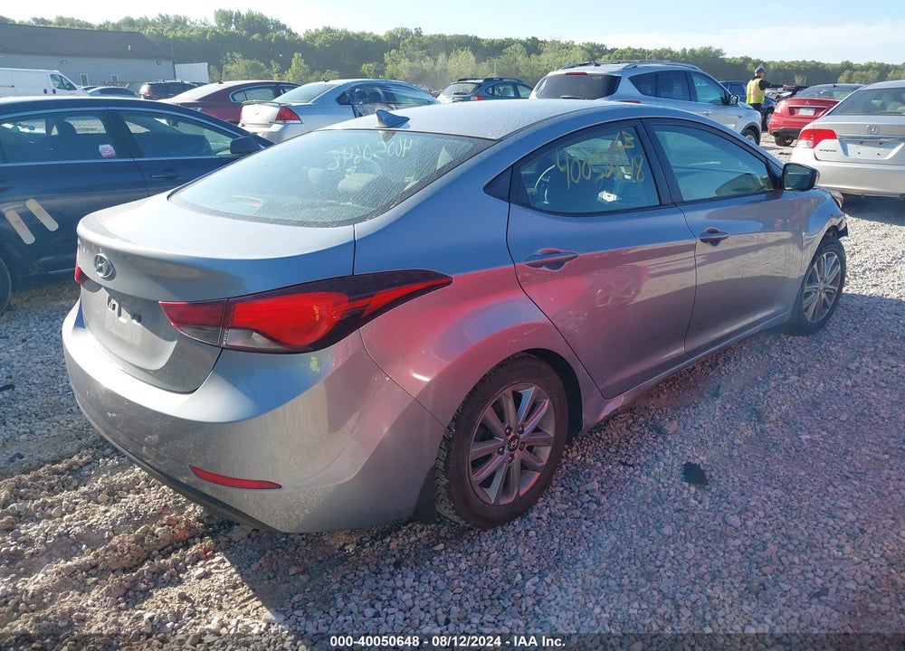 2015 HYUNDAI ELANTRA SE VIN: 5NPDH4AE0FH572533