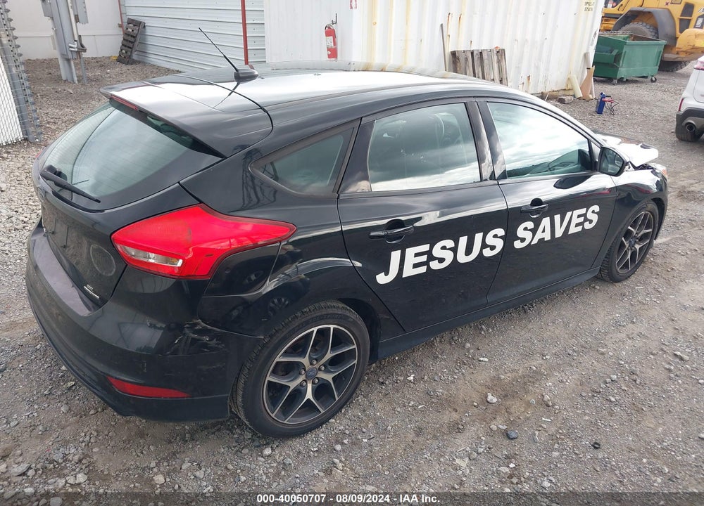 2016 FORD FOCUS SE VIN: 1FADP3K25GL243508