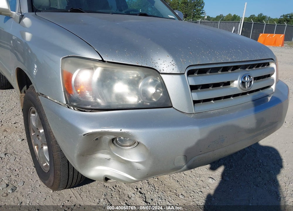2005 TOYOTA HIGHLANDER V6 VIN: JTEDP21A950088405