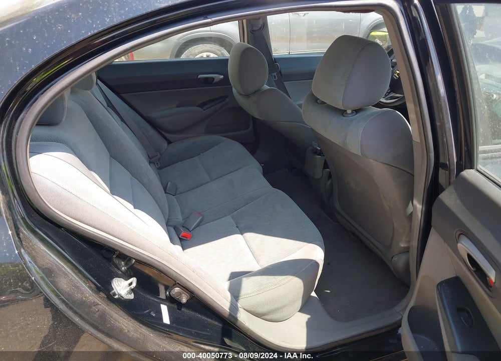 2009 HONDA CIVIC LX VIN: 19XFA16579E000470