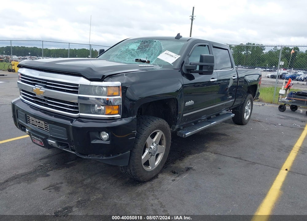 2015 CHEVROLET SILVERADO 2500HD HIGH COUNTRY VIN: 1GC1KXE81FF677215
