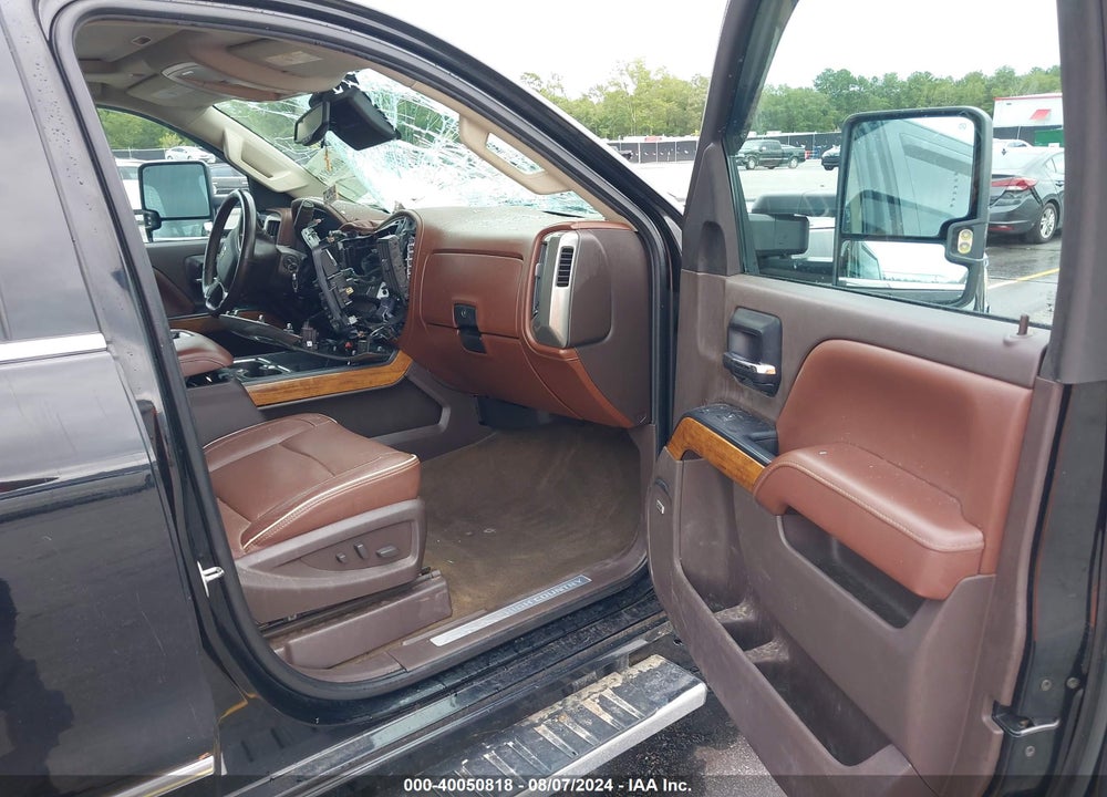 2015 CHEVROLET SILVERADO 2500HD HIGH COUNTRY VIN: 1GC1KXE81FF677215
