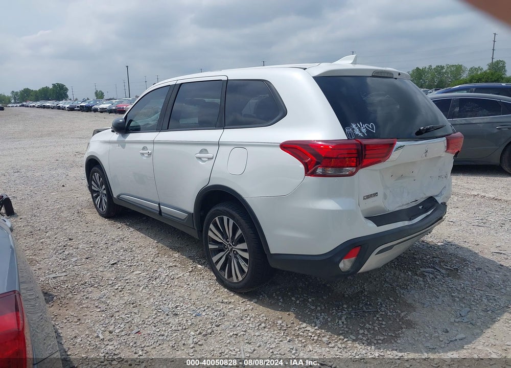 2019 MITSUBISHI OUTLANDER ES VIN: JA4AZ3A3XKZ005817