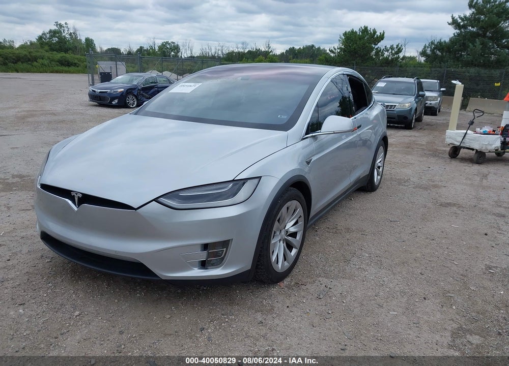 2016 TESLA MODEL X 60D/70D/75D/90D/P100D VIN: 5YJXCBE27GF011777