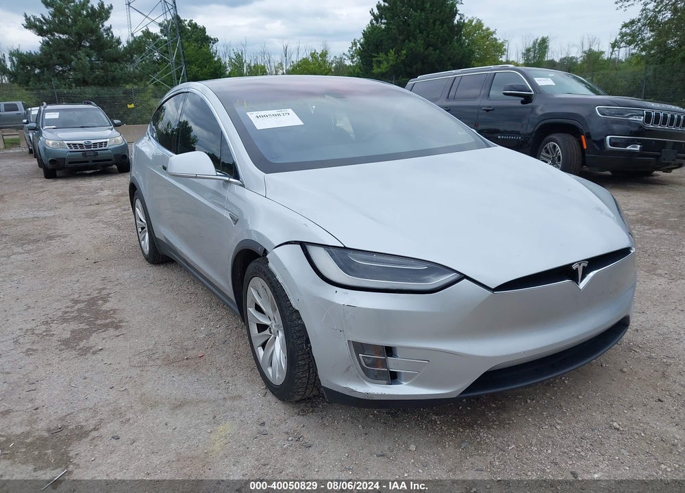 2016 TESLA MODEL X 60D/70D/75D/90D/P100D VIN: 5YJXCBE27GF011777