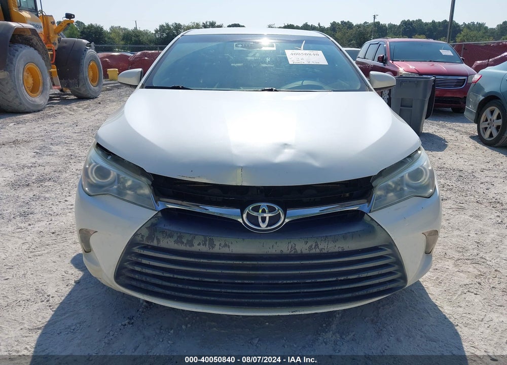 2015 TOYOTA CAMRY XLE VIN: 4T1BF1FK5FU057555