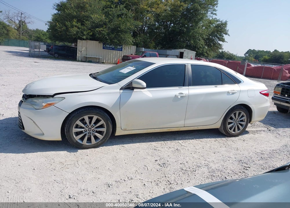 2015 TOYOTA CAMRY XLE VIN: 4T1BF1FK5FU057555