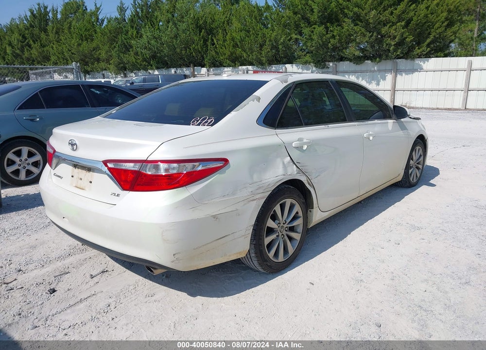 2015 TOYOTA CAMRY XLE VIN: 4T1BF1FK5FU057555