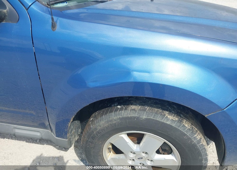 2009 FORD ESCAPE XLS VIN: 1FMCU027X9KB63859