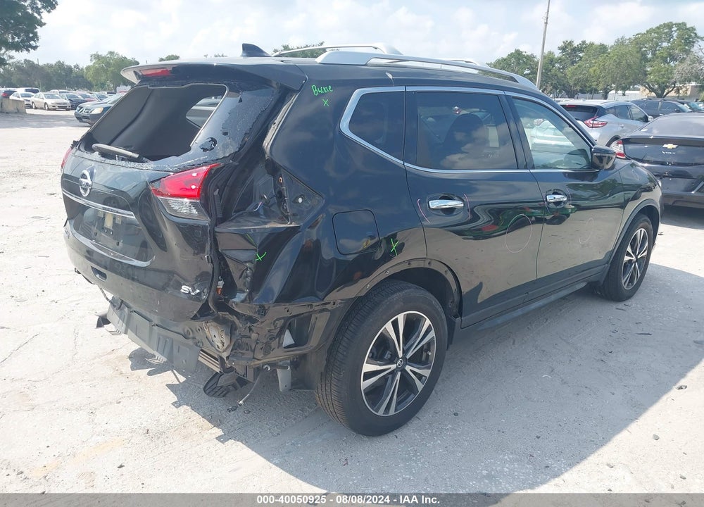 2019 NISSAN ROGUE SV VIN: JN8AT2MT8KW265121