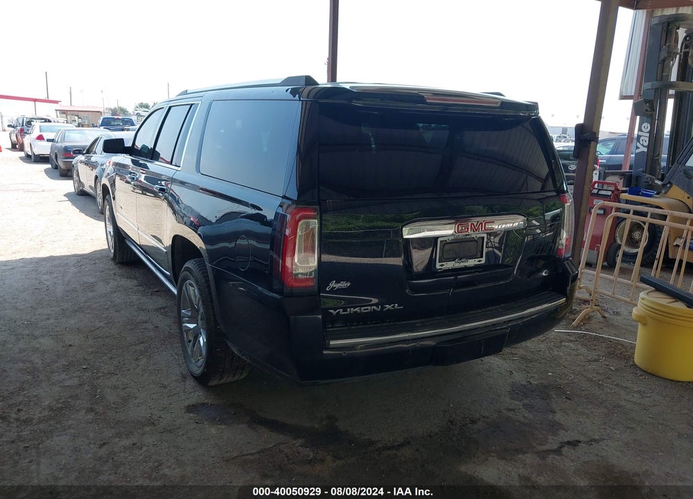 2015 GMC YUKON XL 1500 DENALI VIN: 1GKS1JKJ2FR577459