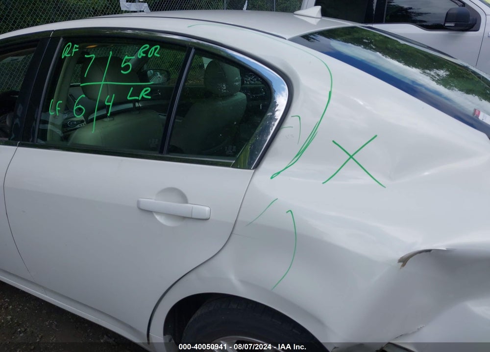 2015 INFINITI Q40 VIN: JN1CV6AR3FM650136