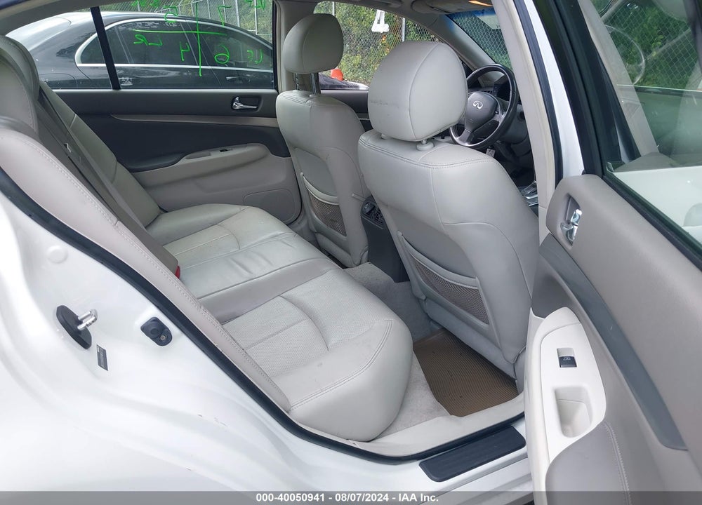 2015 INFINITI Q40 VIN: JN1CV6AR3FM650136