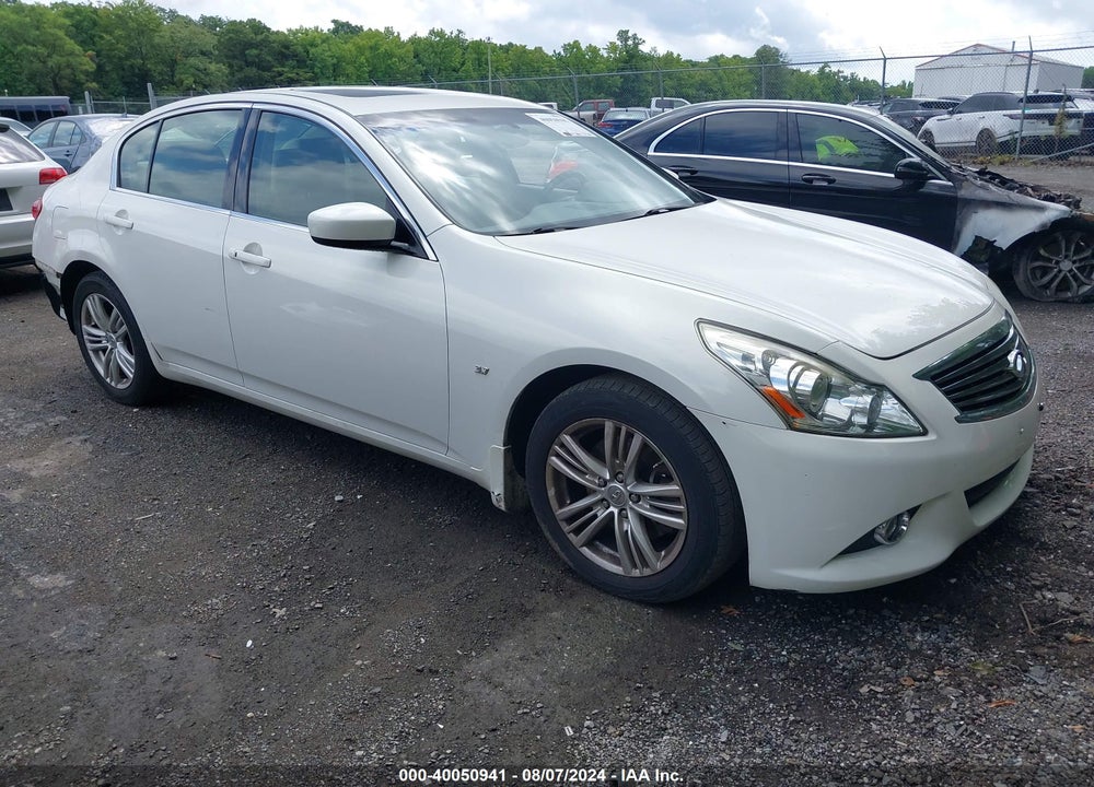2015 INFINITI Q40 VIN: JN1CV6AR3FM650136