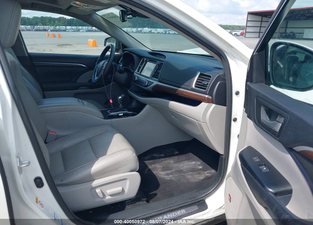 2015 TOYOTA HIGHLANDER HYBRID LIMITED PLATINUM V6 VIN: 5TDDCRFHXFS013449