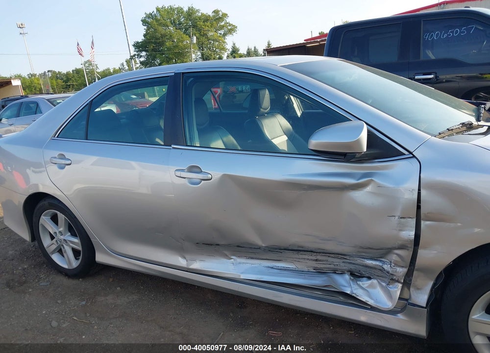 2012 TOYOTA CAMRY SE VIN: 4T1BF1FK1CU143358