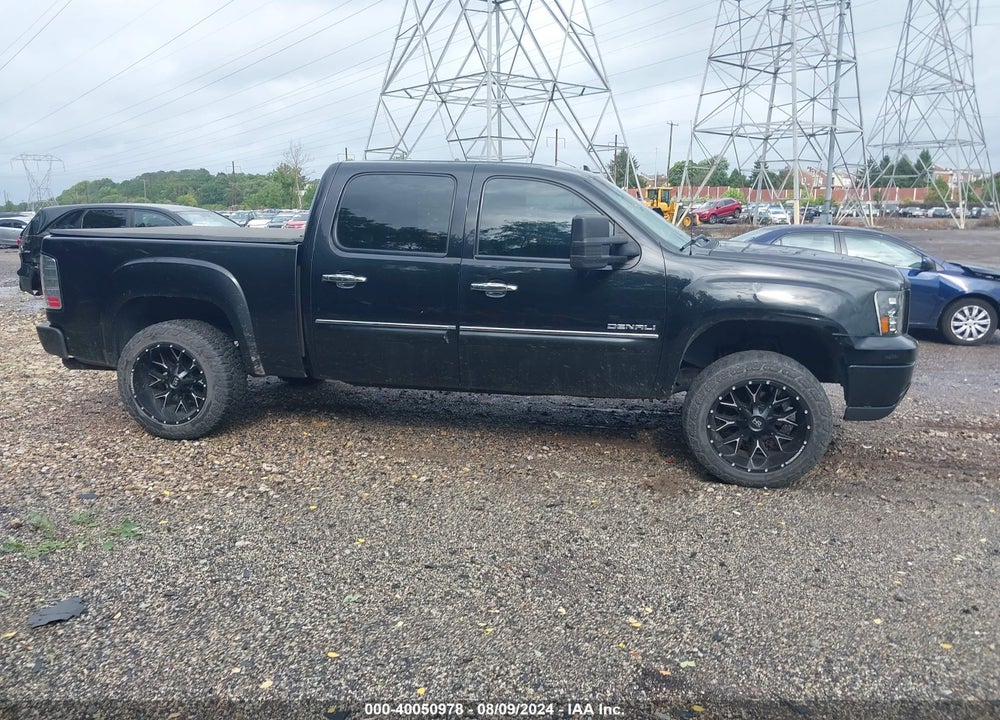 2011 GMC SIERRA 1500 DENALI VIN: 3GTP2XE23BG177314