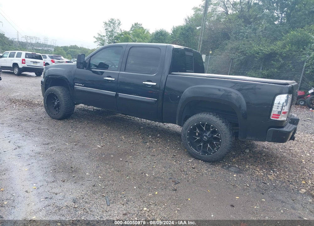 2011 GMC SIERRA 1500 DENALI VIN: 3GTP2XE23BG177314