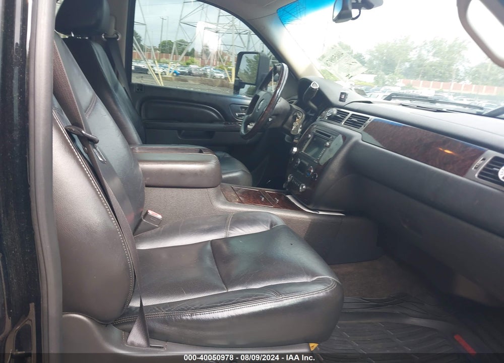 2011 GMC SIERRA 1500 DENALI VIN: 3GTP2XE23BG177314