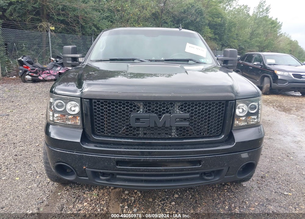 2011 GMC SIERRA 1500 DENALI VIN: 3GTP2XE23BG177314