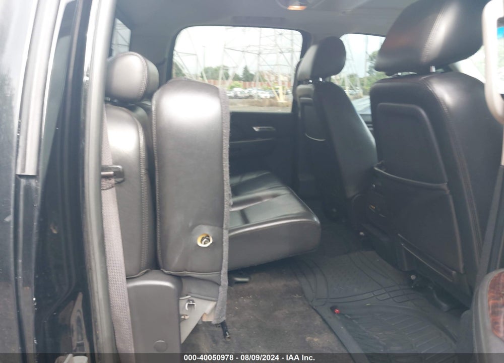 2011 GMC SIERRA 1500 DENALI VIN: 3GTP2XE23BG177314