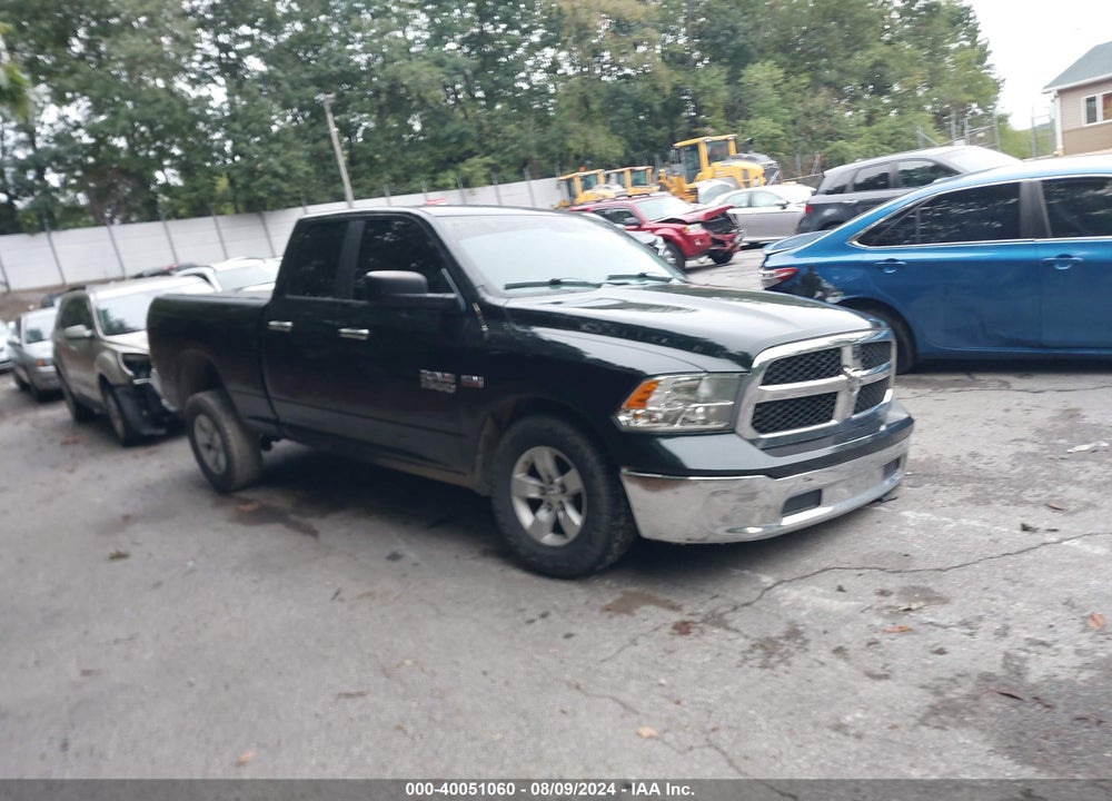 2017 RAM 1500 SLT QUAD CAB 4X2 6'4 BOX VIN: 1C6RR6GTXHS549924