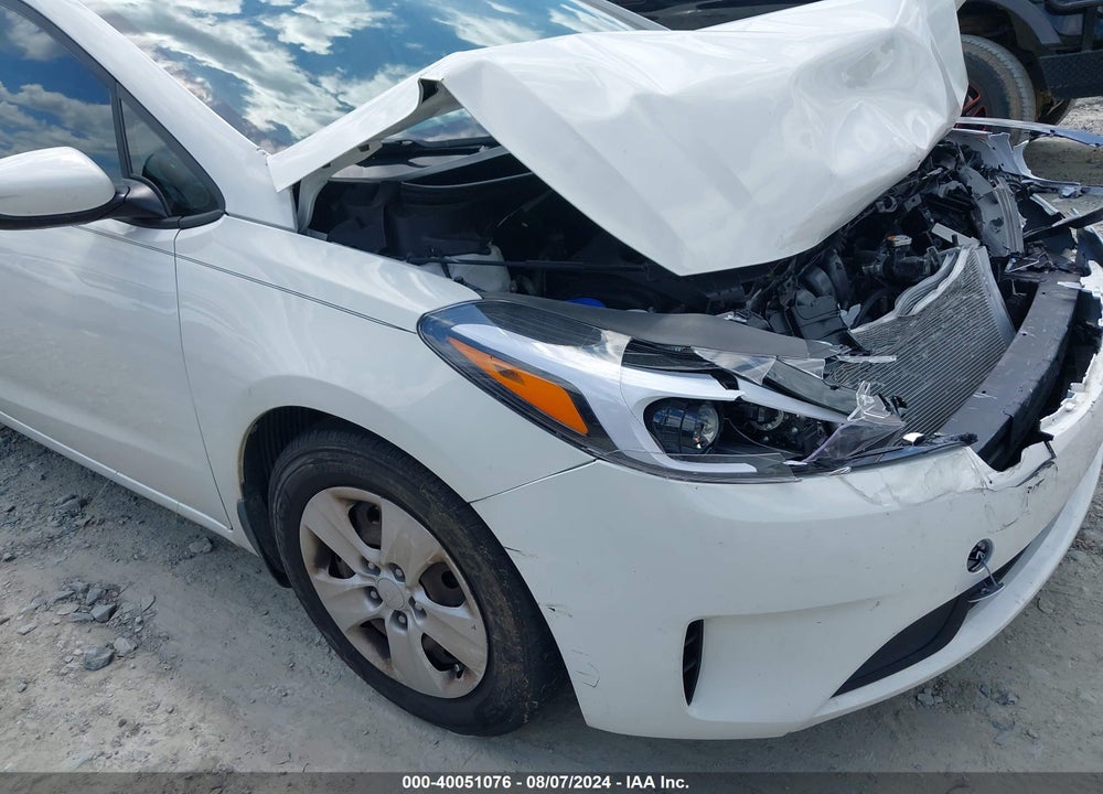 2017 KIA FORTE LX VIN: 3KPFK4A7XHE114906