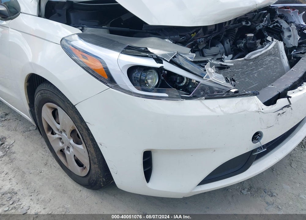 2017 KIA FORTE LX VIN: 3KPFK4A7XHE114906