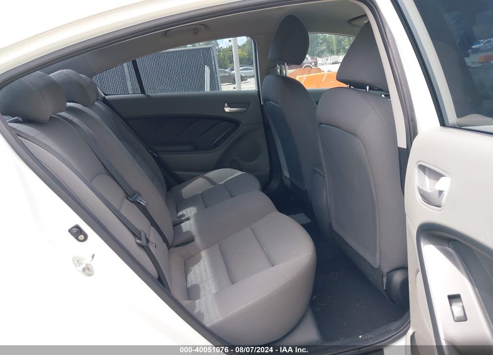 2017 KIA FORTE LX VIN: 3KPFK4A7XHE114906
