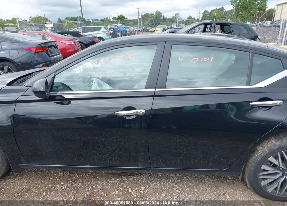 2023 NISSAN ALTIMA SV FWD VIN: 1N4BL4DV9PN380701