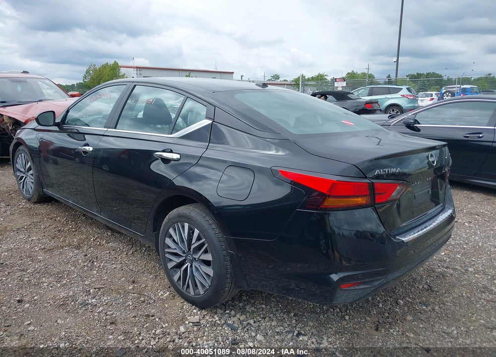 2023 NISSAN ALTIMA SV FWD VIN: 1N4BL4DV9PN380701