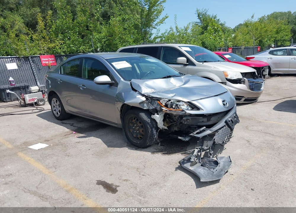 2011 MAZDA 3 I SPORT VIN: JM1BL1UF6B1903013