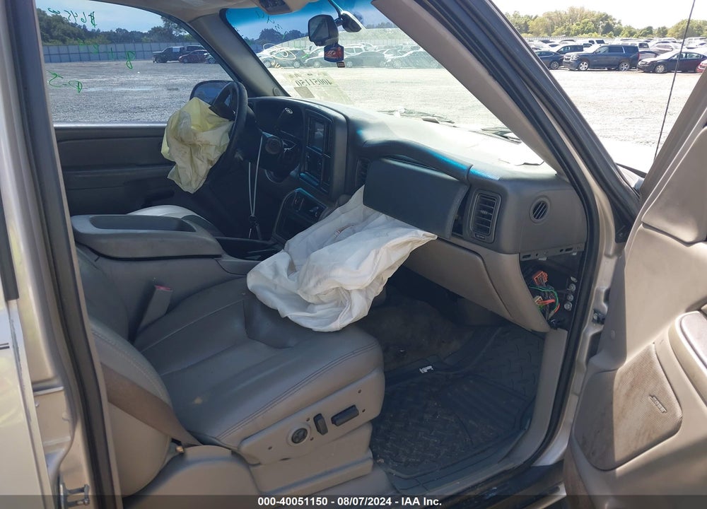2005 GMC YUKON XL 1500 SLT VIN: 1GKEC16Z75R157346