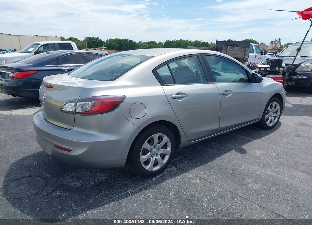 2012 MAZDA 3 I SPORT VIN: JM1BL1UF7C1562545