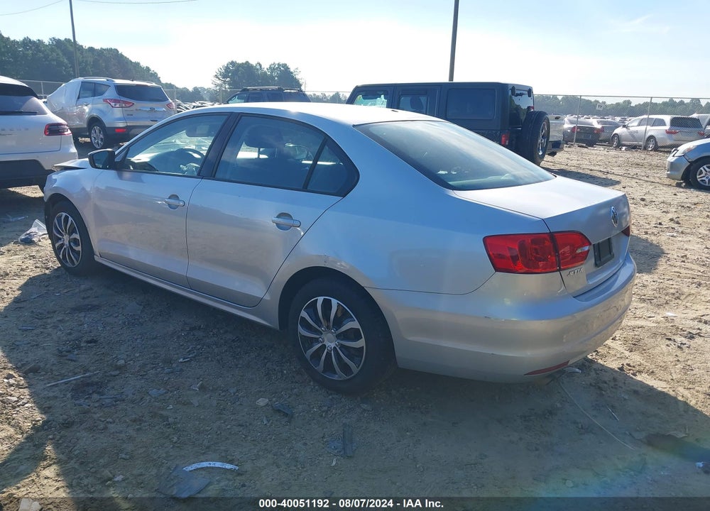 2012 VOLKSWAGEN JETTA 2.0L S VIN: 3VW2K7AJ5CM331982