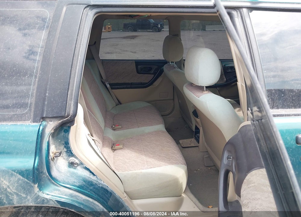 2000 SUBARU FORESTER VIN: JF1SF6353YG718328