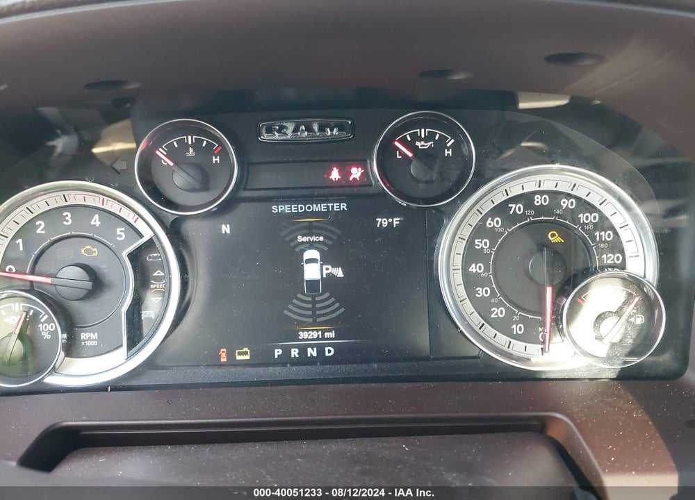 2018 RAM 3500 LAIE  4X4 8' BOX VIN: 3C63RRJL8JG200984