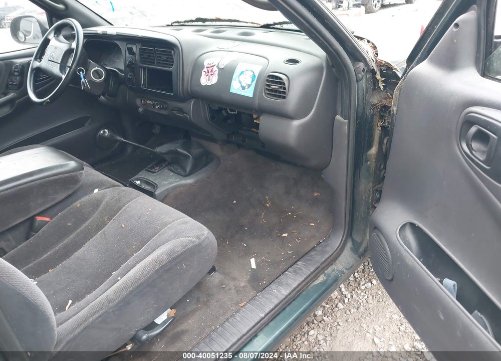 2000 DODGE DAKOTA SLT/SPORT VIN: 1B7GL22X0YS549547