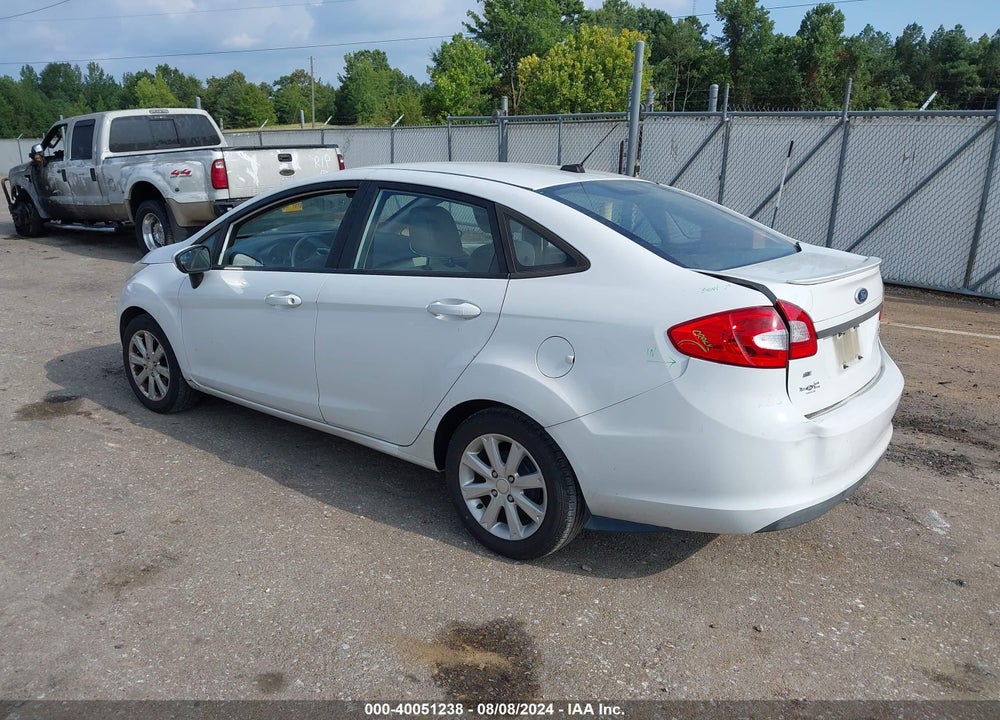 2011 FORD FIESTA VIN: 3FADP4BJ7BM121348