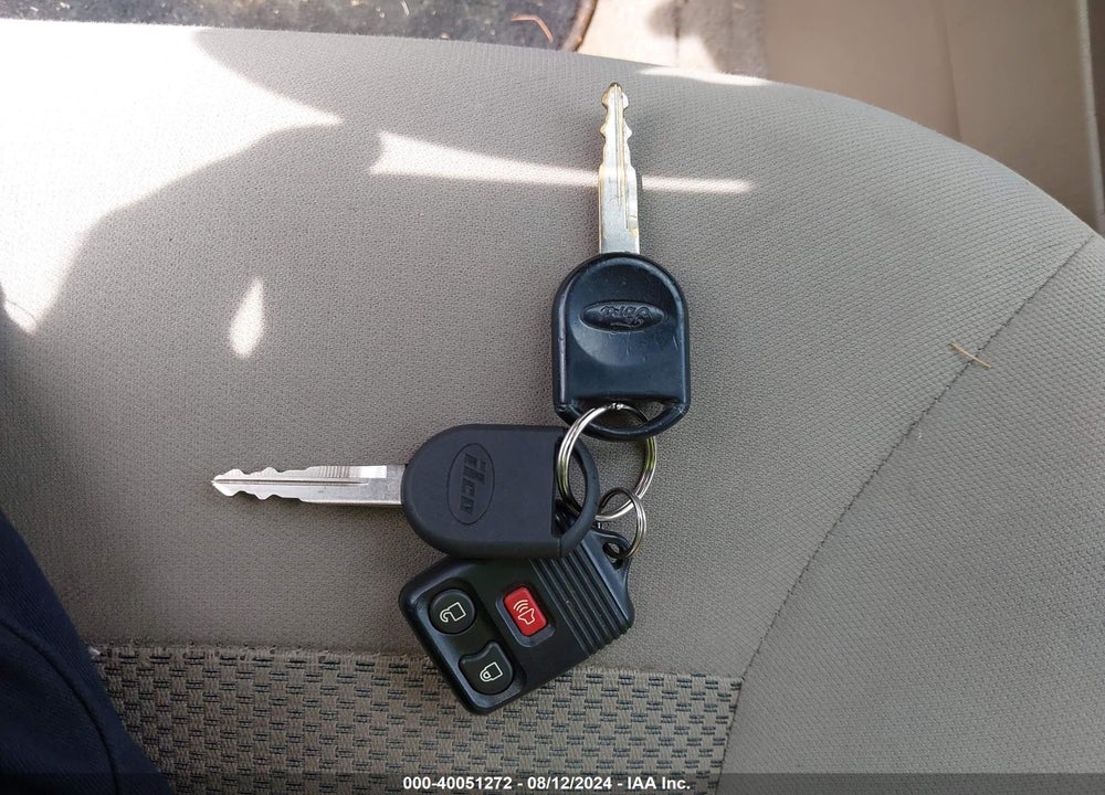 2006 FORD ESCAPE XLT/XLT SPORT VIN: 1FMYU93116KA32349