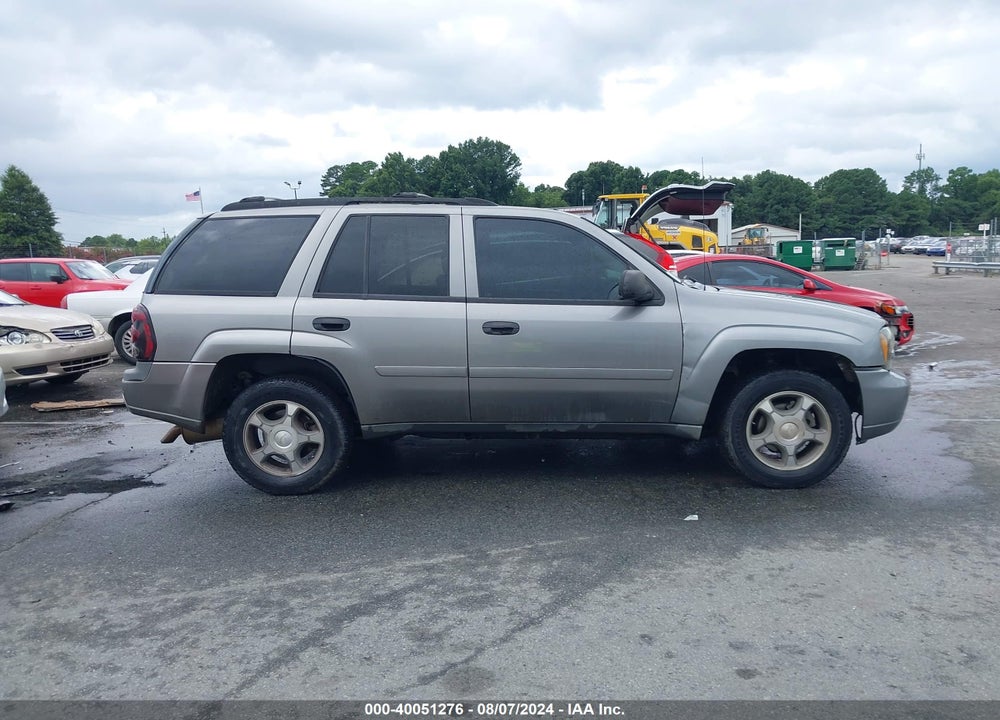 2007 CHEVROLET TRAILBLAZER LS VIN: 1GNDS13SX72233419