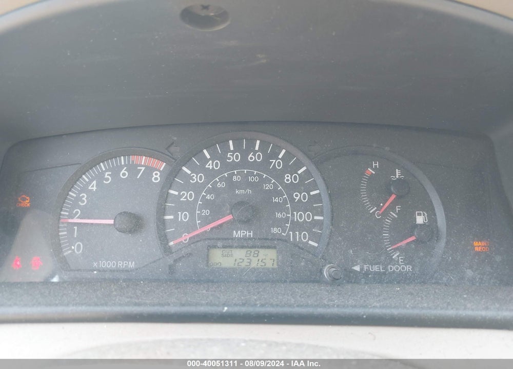 2005 TOYOTA COROLLA CE VIN: 1NXBR32EX5Z442143