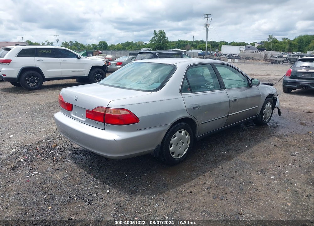 1999 HONDA ACCORD LX VIN: 1HGCG5646XA124943