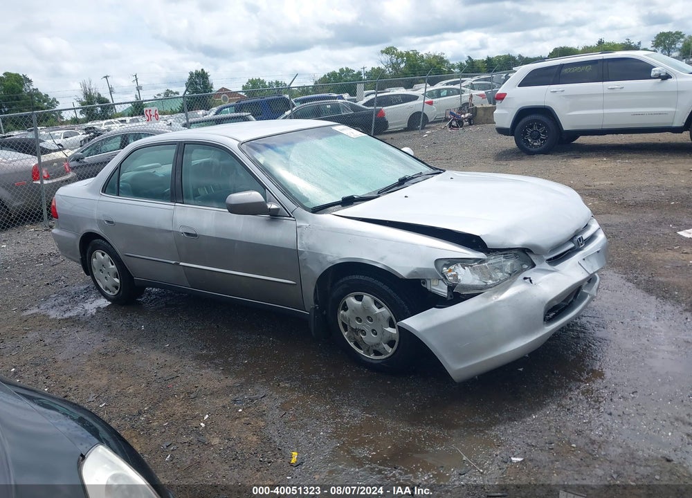 1999 HONDA ACCORD LX VIN: 1HGCG5646XA124943