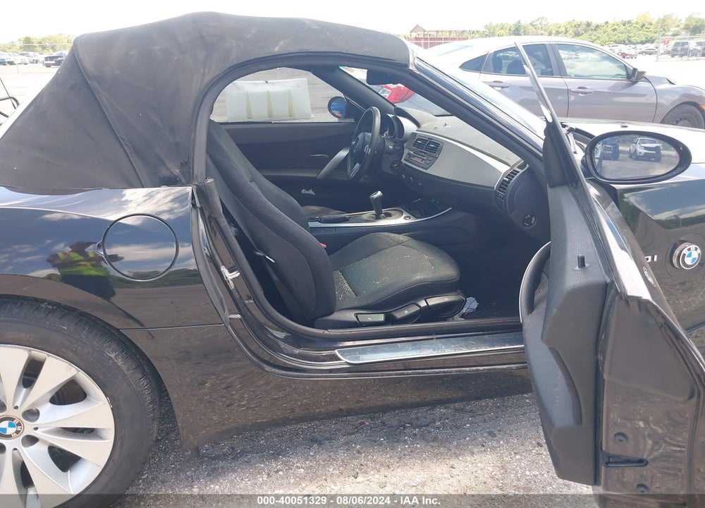2008 BMW Z4 3.0I VIN: 4USBU33558LW60996
