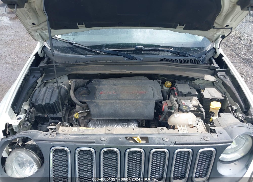 2016 JEEP RENEGADE LATITUDE VIN: ZACCJBBT0GPE01906
