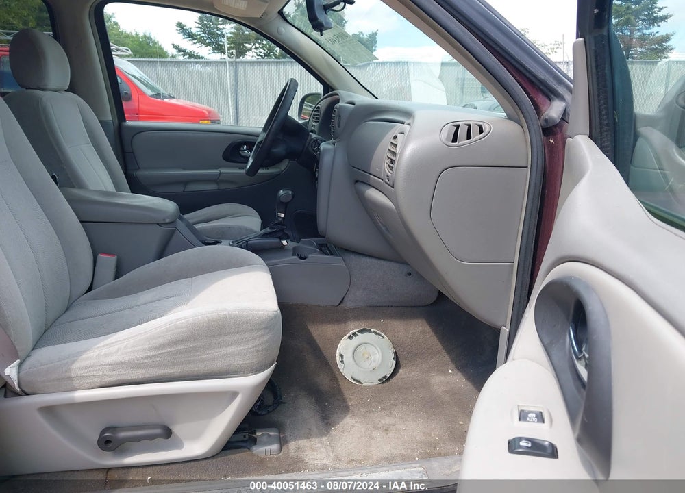 2006 CHEVROLET TRAILBLAZER LS VIN: 1GNDT13S262335602