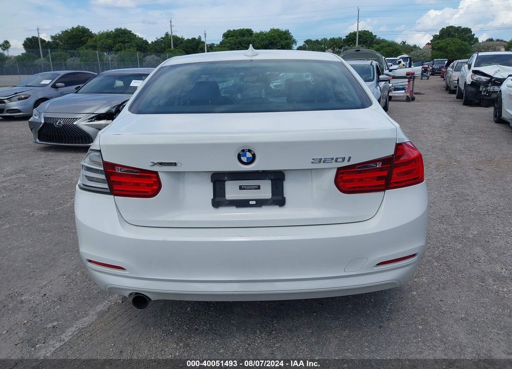 2018 BMW 320I XDRIVE VIN: WBA8A3C50JA489694
