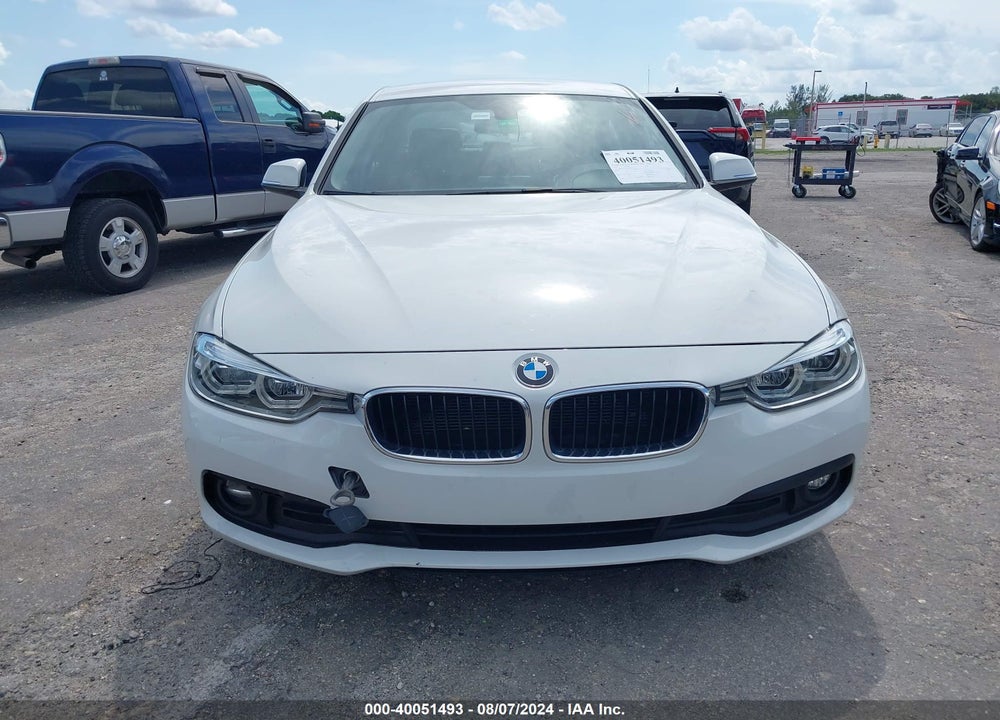 2018 BMW 320I XDRIVE VIN: WBA8A3C50JA489694
